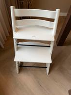 Tripp Trapp stoel met babyset, tray en kussen, Ophalen of Verzenden, Zo goed als nieuw, Meegroeistoel