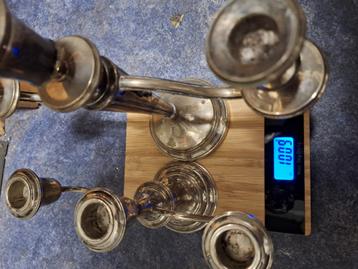 2 zilveren 3 armige kandelaars erg mooi 1000 gram. beschikbaar voor biedingen
