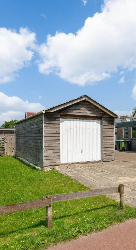 Hörmann N80 Garagedeur - 250x225 cm, Doe-het-zelf en Verbouw, Deuren en Horren, Gebruikt, Garagedeur, 215 cm of meer, 120 cm of meer