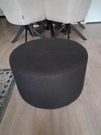 ZWARTE RONDE BEKLEDE POEF, Ophalen, Zo goed als nieuw