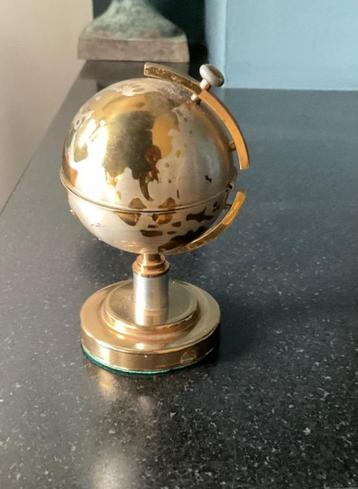 tafel aansteker tafelaansteker wereldbol beschikbaar voor biedingen
