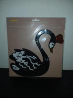 Strijkembleem zwaan 25x25cm zwart NIEUW, Hobby en Vrije tijd, Ophalen of Verzenden, Nieuw