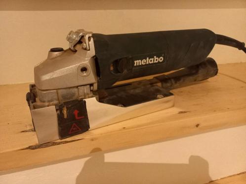 Te huur lakfrees, Doe-het-zelf en Verbouw, Gereedschap | Zaagmachines, Nieuw, Overige typen, 600 tot 1200 watt, 70 mm of meer