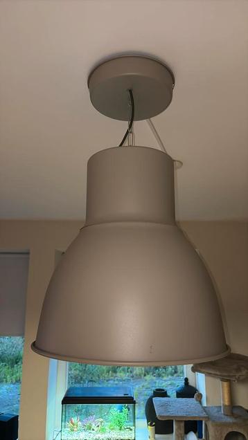 Hanglamp beschikbaar voor biedingen