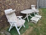tuinset 2 stoelen, 2 hockers, tafel en kussens, Kunststof, Gebruikt, Hocker, Tuinset