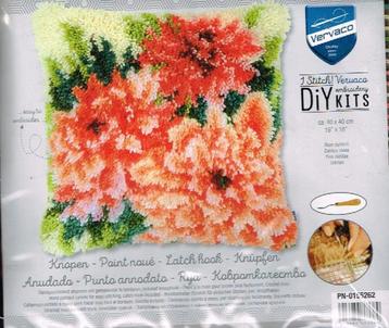 Cado vervaco knooppakket kussen  dahlia's beschikbaar voor biedingen