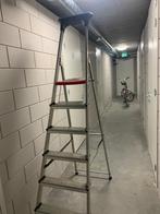 Huishoudtrap Altrex 7 treden, Doe-het-zelf en Verbouw, Ladders en Trappen, Ophalen, Trap, Zo goed als nieuw, Minder dan 2 meter
