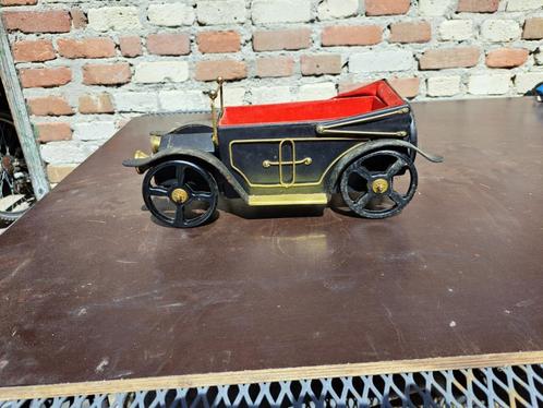 Antiek autootje, Ford of Cadillac., Antiek en Kunst, Antiek | Speelgoed, Ophalen of Verzenden