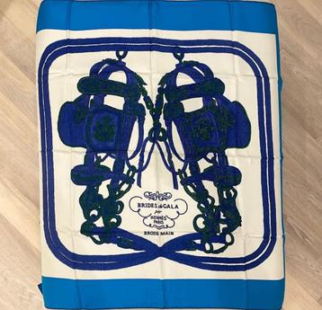 Hermes Zijden Sjaal 90cm - Nieuwstaat beschikbaar voor biedingen