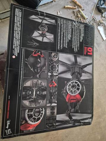Star Wars Black Series TIE Fighter beschikbaar voor biedingen