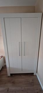 Pinio Calmo kledingkast, Huis en Inrichting, Gebruikt, 100 tot 150 cm, 200 cm of meer, Ophalen of Verzenden