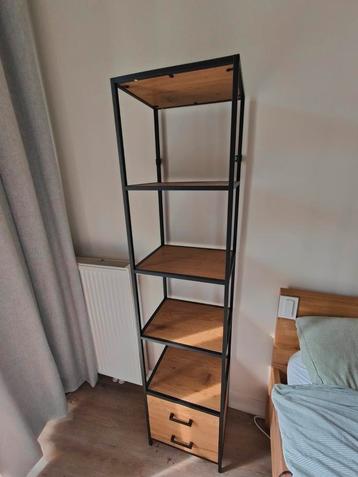 Industrial Bookshelf with Drawers – Excellent Condition beschikbaar voor biedingen