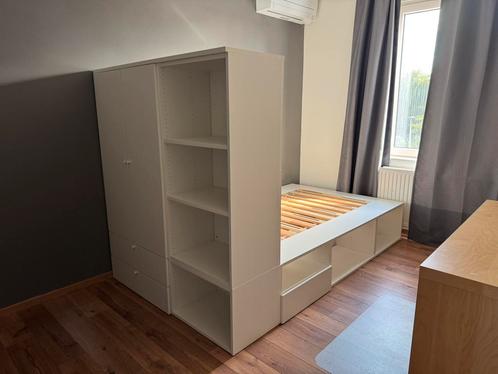Bed van 140 x 200 met kast van 140 x 163, Huis en Inrichting, Slaapkamer | Bedden, Gebruikt, Tweepersoons, 140 cm, 200 cm, Hout