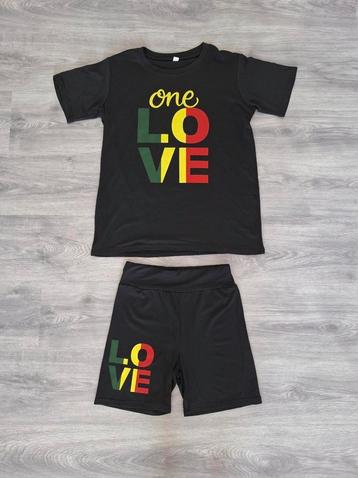 'One Love' Setje Maat S/M beschikbaar voor biedingen