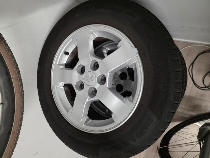 Winterbanden continental 255 60 r16 met velgen, Auto-onderdelen, Banden en Velgen, Winterbanden, 16 inch, Gebruikt, Ophalen