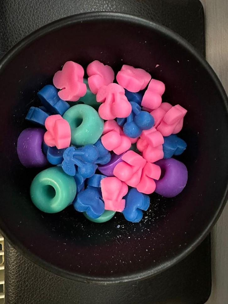 Waxmelts 'Rainbow Fluff', Huis en Inrichting, Woonaccessoires | Kandelaars en Kaarsen, Nieuw, Kaars, Minder dan 25 cm, Overige materialen