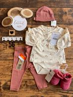 Baby girl setje muts + slofjes legging shirt met romper 56, Ophalen of Verzenden, Nieuw, Meisje, Setje