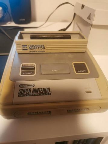 Snes zonder controller en adaptor en 17 Snes games beschikbaar voor biedingen