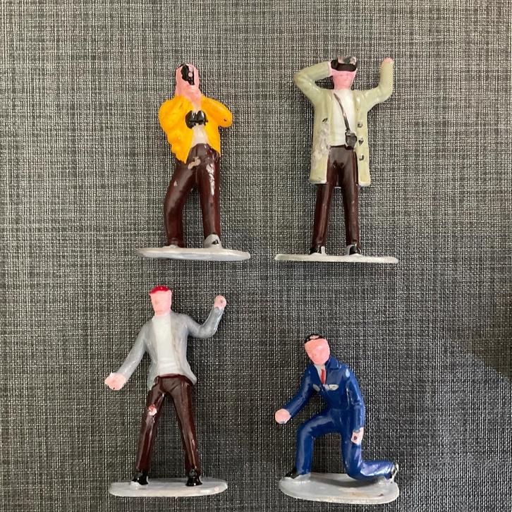 C003 - Marx Hong Kong Plastic Figuren .. 4 stuks, Verzamelen, Poppetjes en Figuurtjes, Zo goed als nieuw, Ophalen