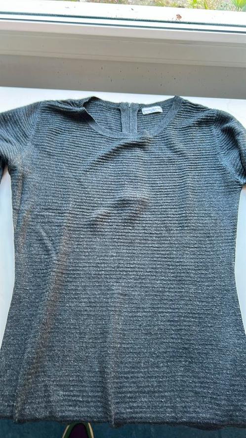 Grijze jurk, Kleding | Dames, Jurken, Gedragen, Grijs, Onder de knie, Ophalen