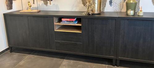 Dressoir zwart bruin houtstructuur met teak accenten, Huis en Inrichting, Kasten | Dressoirs, Zo goed als nieuw, 200 cm of meer