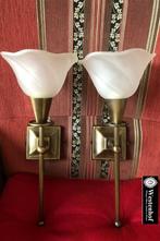 2 Wandlampen Duitse vintage met dikke glazen lampenkap bloem, Huis en Inrichting, Lampen | Wandlampen, Ophalen of Verzenden, Gebruikt