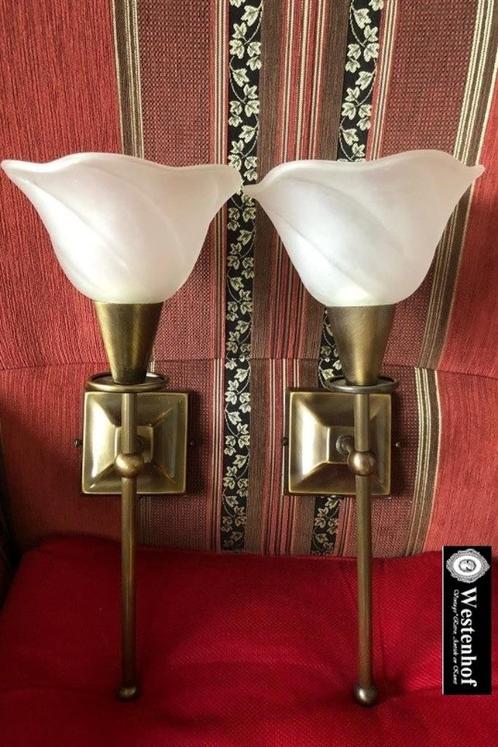 2 Wandlampen Duitse vintage met dikke glazen lampenkap bloem, Huis en Inrichting, Lampen | Wandlampen, Gebruikt, Overige materialen