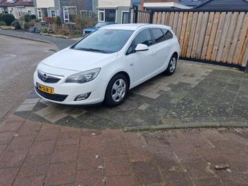Opel astra  beschikbaar voor biedingen