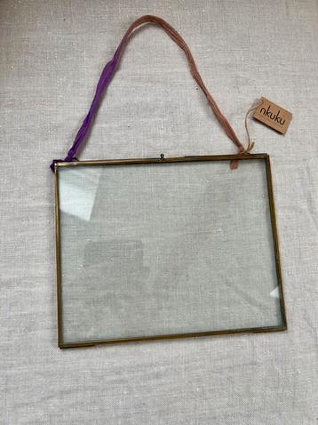 Nkuku glazen lijst met koord 20 x 25,5 cm (nieuw) beschikbaar voor biedingen