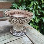 Schaaltje op voet, Hannie Mein keramiek, Antiek en Kunst, Antiek | Keramiek en Aardewerk, Ophalen of Verzenden