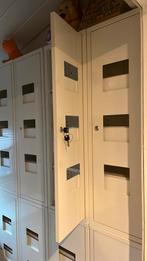 Metalen kastjes, Ophalen, Zo goed als nieuw