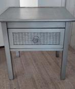 Vintage nachtkastje met 1 lade 43x53x53 cm, Huis en Inrichting, Slaapkamer | Nachtkastjes, Ophalen, Gebruikt, 55 tot 70 cm