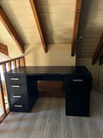 Zwart ikea bureau, Ophalen, Gebruikt, Bureau