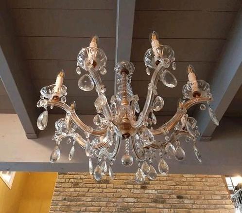 Achtarmige Venetiaanse kroonluchter van glas en metaal, Huis en Inrichting, Lampen | Kroonluchters, Zo goed als nieuw, Glas, Metaal