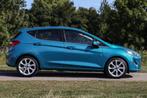 Ford Fiesta 100 PK EcoBoost Titanium ✅ Pano ✅ Camera ✅, Voorwielaandrijving, Gebruikt, Euro 6, Blauw
