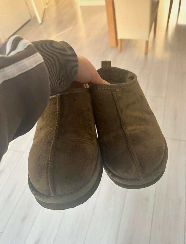 Stoere & Comfortabele Donkergroene Look-a-Like UGGs –Maat 38, Ophalen of Verzenden, Zo goed als nieuw, Groen