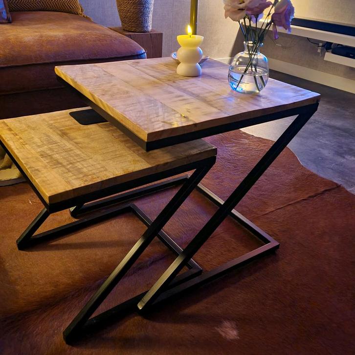 Zoro Bijzettafel Set - Industrieel Design, Huis en Inrichting, Tafels | Bijzettafels, Zo goed als nieuw, Vierkant, 45 tot 60 cm