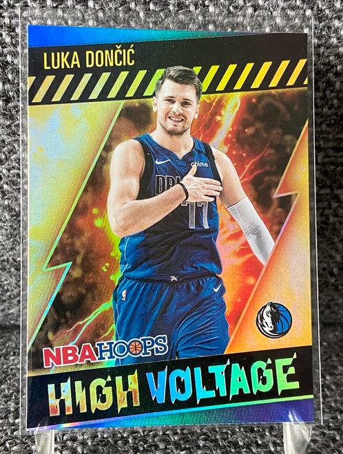 Luka Doncic Panini NBA card Dallas Mavericks LA Lakers, Hobby en Vrije tijd, Stickers en Plaatjes, Nieuw, Plaatje, Ophalen of Verzenden