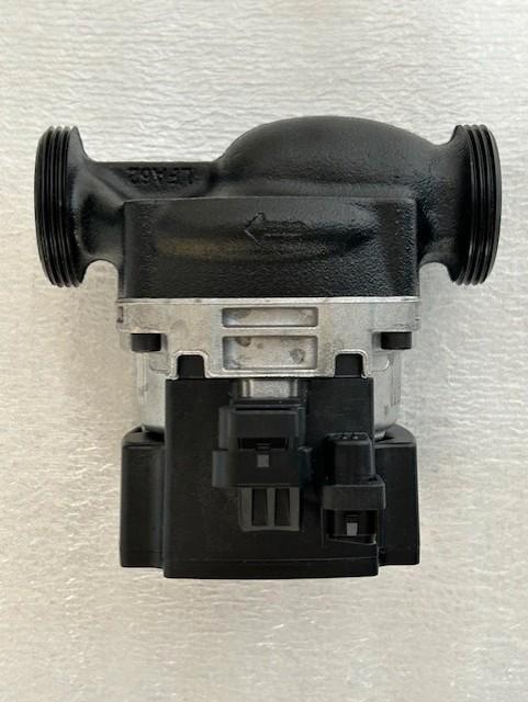 Nieuwe Grundfos pomp voor HR-ketel Nefit, Auto-onderdelen, Elektronica en Kabels, Nieuw, Ophalen of Verzenden