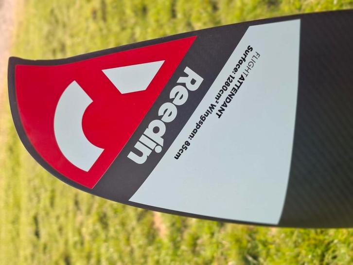 Reedin flight attendant. Nieuw, Watersport en Boten, Wingsurfen, Nieuw, Wingsurf-hydrofoil, Ophalen