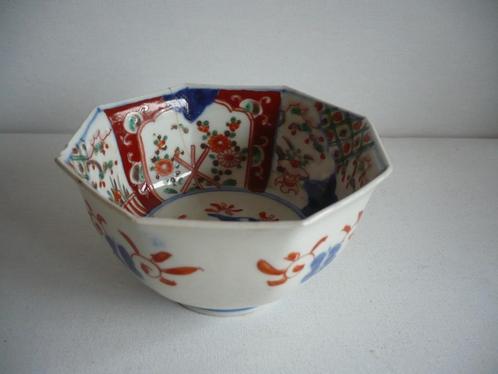 Porselein acht kantig, antiek schaaltje (kom) Japan., Antiek en Kunst, Antiek | Porselein, Ophalen of Verzenden