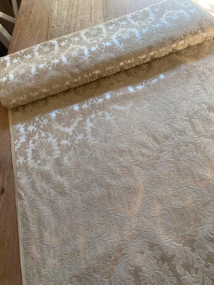 Brokaat gordijnstof / decoratiestof, Antiek en Kunst, Antiek | Kleden en Textiel, Ophalen of Verzenden