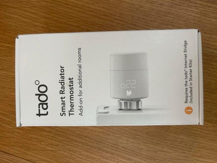 Tado V3 Radiatorknop, Doe-het-zelf en Verbouw, Thermostaten, Zo goed als nieuw, Slimme thermostaat, Ophalen of Verzenden