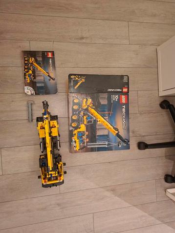 LEGO Technic Mobiele Kraan 42108 beschikbaar voor biedingen
