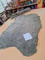 Grootte huiden pigsuede, kleur, groen.AA KWALITEIT, Leer of Kunstleer, Nieuw, Ophalen of Verzenden, 30 tot 120 cm
