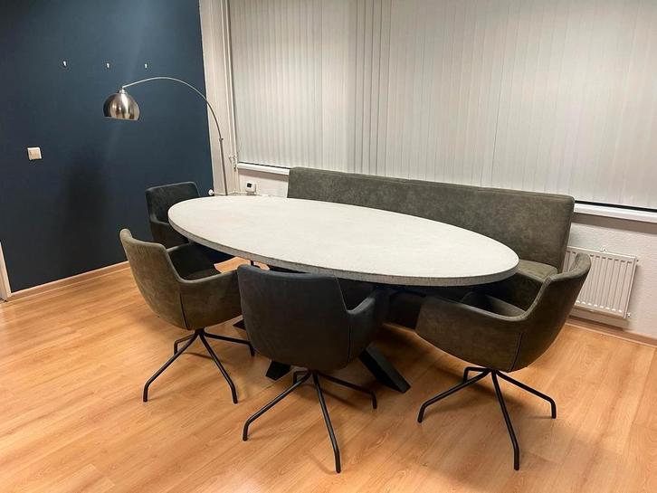 Eettafel met 7/8 zitplaatsen (4 stoelen en bank), Huis en Inrichting, Tafels | Eettafels, Zo goed als nieuw, 50 tot 100 cm, 200 cm of meer