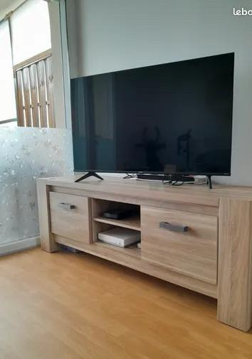 Woonkamer Elegant compleet Eettafel TV-meubel Salontafel set beschikbaar voor biedingen