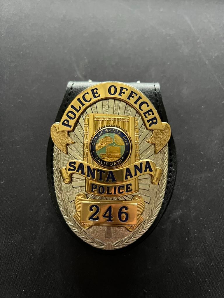 Santa Ana Politie Badge - Zeldzaam verzamelobject, Ophalen of Verzenden, Overige soorten, Amerika, Embleem of Badge