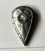 Whw winterhulp schild speldje uit 1941 Normanische 1066, Verzamelen, Ophalen of Verzenden, Nederland, Embleem of Badge