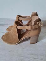 NIEUW Dames sandalen  maat 40, NeroGiardini,, NeoGiardine, Bruin, Zo goed als nieuw, Sandalen of Muiltjes